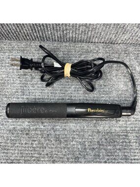 Jilbere de Paris Flat Iron Porcelain Series 1 in Hair Straightener Works JBP2556